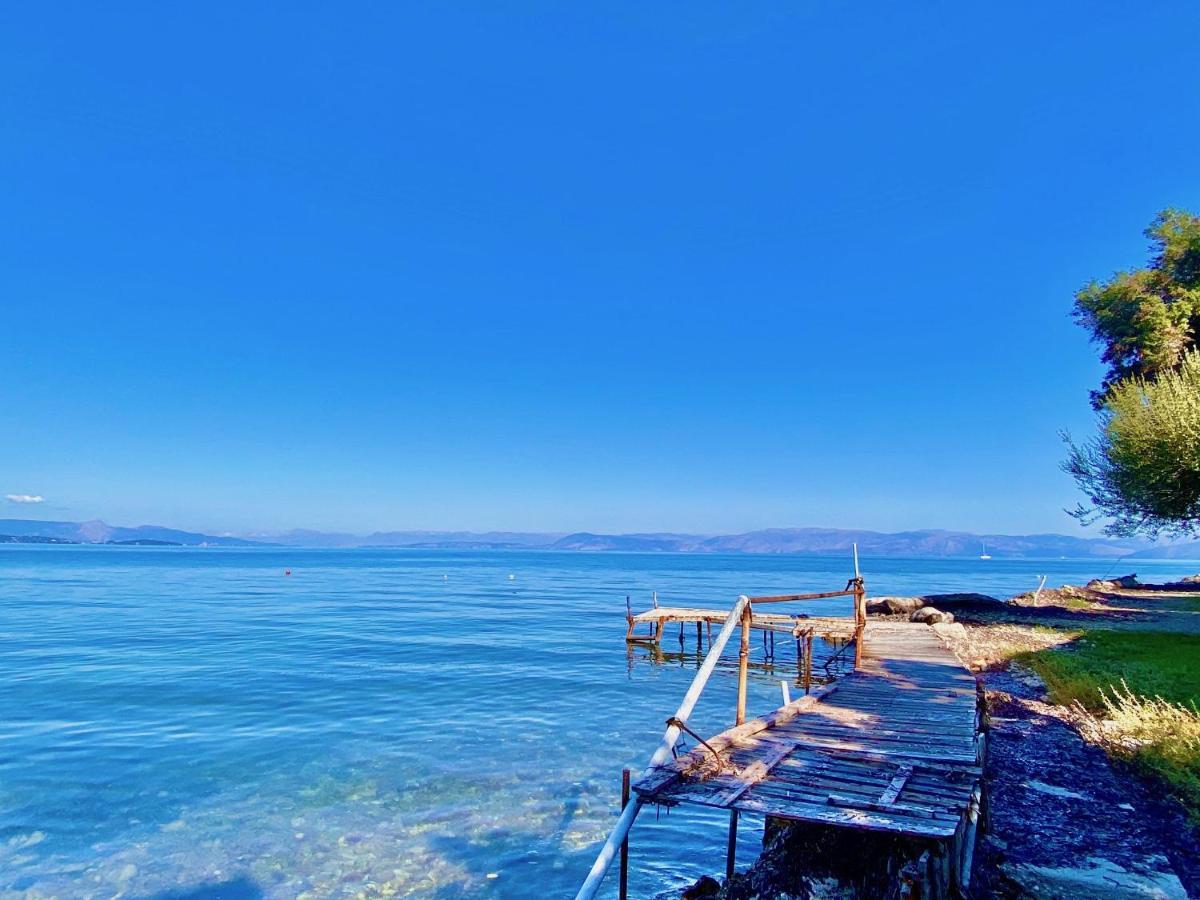 Seafront Villa Ourania Mesongi Ngoại thất bức ảnh