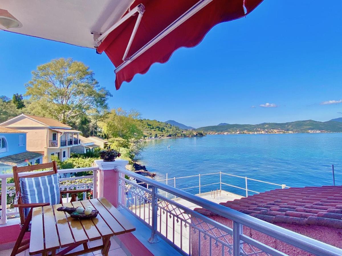 Seafront Villa Ourania Mesongi Ngoại thất bức ảnh